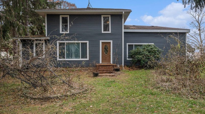 historic home on 16 country acres
