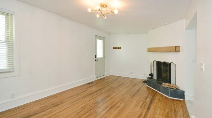 home in town real estate Lawrence MI
